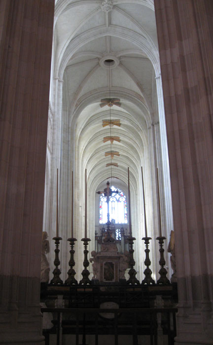 Nantes Cathedral.jpg